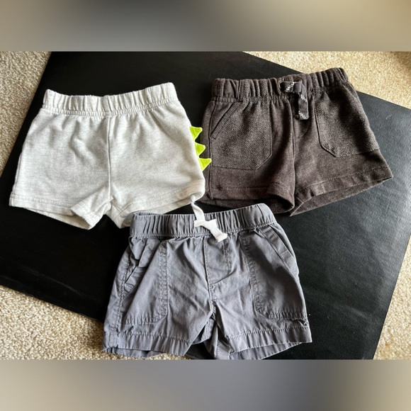 Infant baby 3 Carter’s 6M shorts - Picture 1 of 6